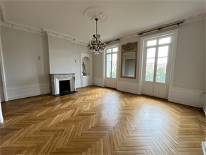 appartement à la location -   42000  SAINT-ETIENNE, surface 121 m2 location appartement - APR726386